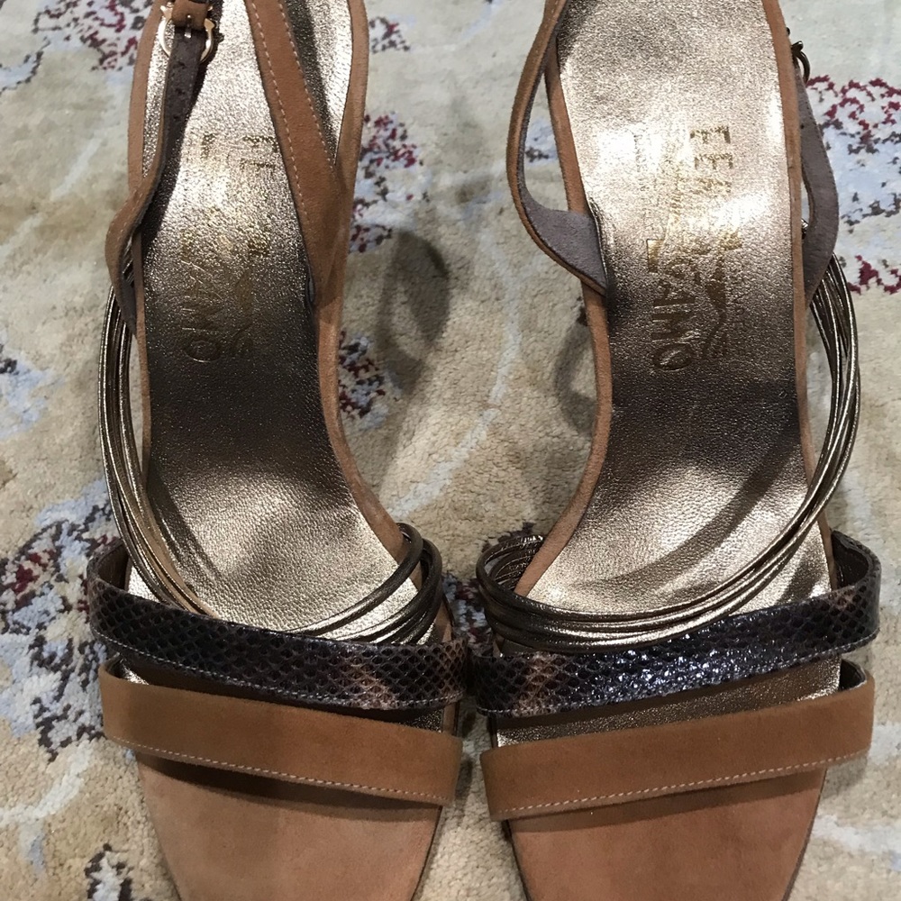 Beautiful Salvatore Ferragamo Slingback Sandals